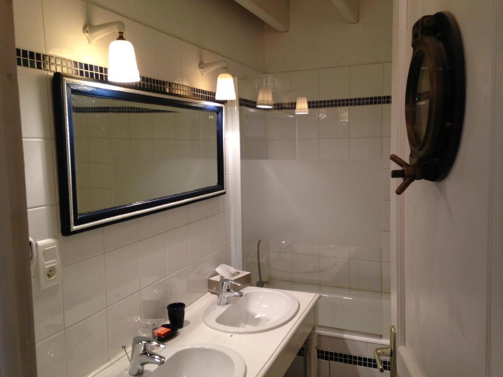 Bed and Breakfast La Ferme Du Dizacre Leubringhen Номер фото